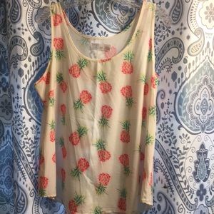 Time and Tru silky sheer pineapple tank L